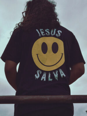 CAMISETA JESUS SALVA