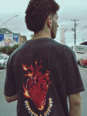 CAMISETA DISPOSTO A QUEIMAR